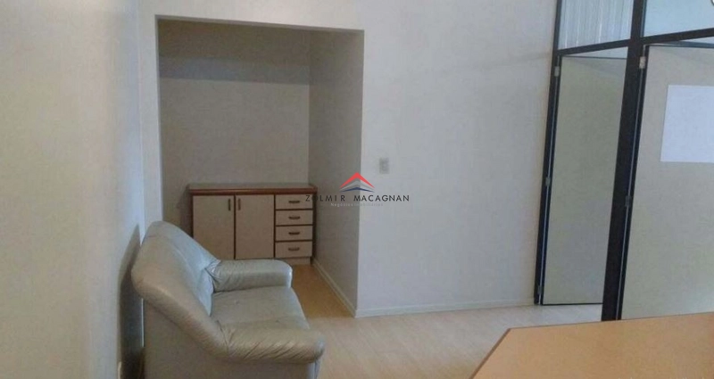 Belíssima sala Comercial  `Venda no centro de Florianópolis SC: 4ª foto da galeria de imagens do imóvel