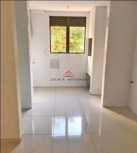 Apartamento térreo 2 dormitórios próximo UFSC à Venda em Florianópolis: 2ª foto da galeria de imagens do imóvel