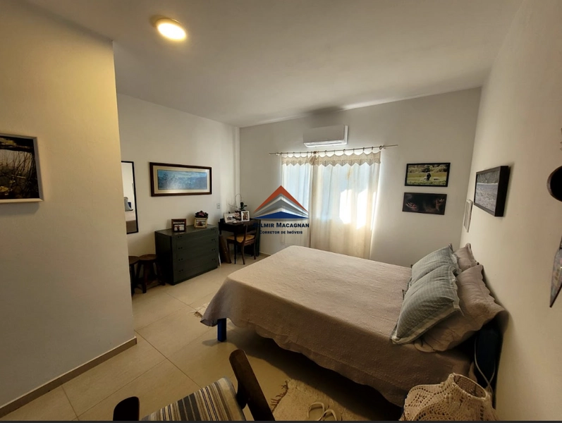 Sobrado com 2 suítes a venda no Jardim Rio Vermelho -Florianópolis: 9ª foto da galeria de imagens do imóvel