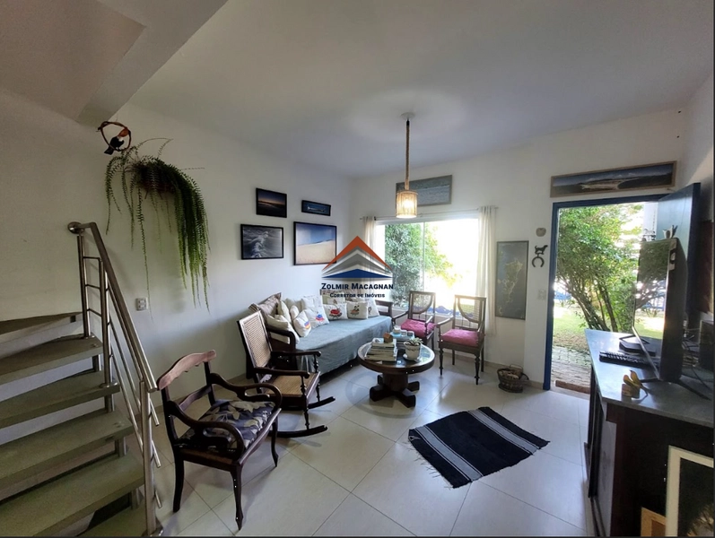 Sobrado com 2 suítes a venda no Jardim Rio Vermelho -Florianópolis: 7ª foto da galeria de imagens do imóvel