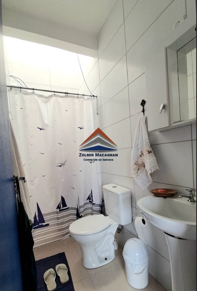 Sobrado com 2 suítes a venda no Jardim Rio Vermelho -Florianópolis: 14ª foto da galeria de imagens do imóvel