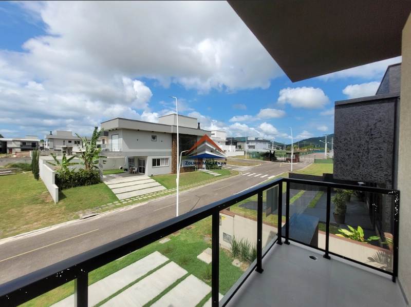 Linda Casa 4 Dormitórios a Venda no Norte da Ilha em Florianópolis SC: 9ª foto da galeria de imagens do imóvel
