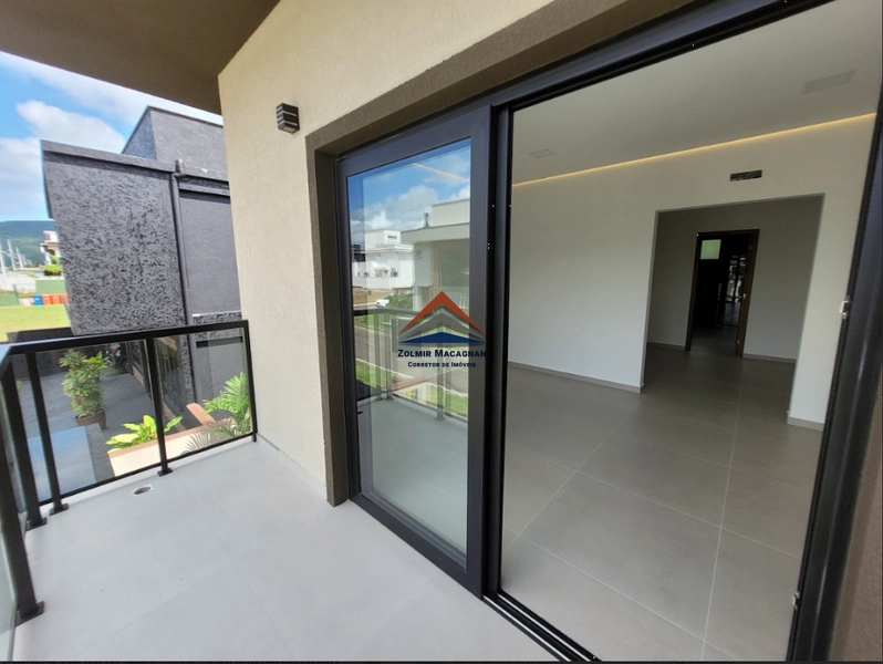 Linda Casa 4 Dormitórios a Venda no Norte da Ilha em Florianópolis SC: 11ª foto da galeria de imagens do imóvel