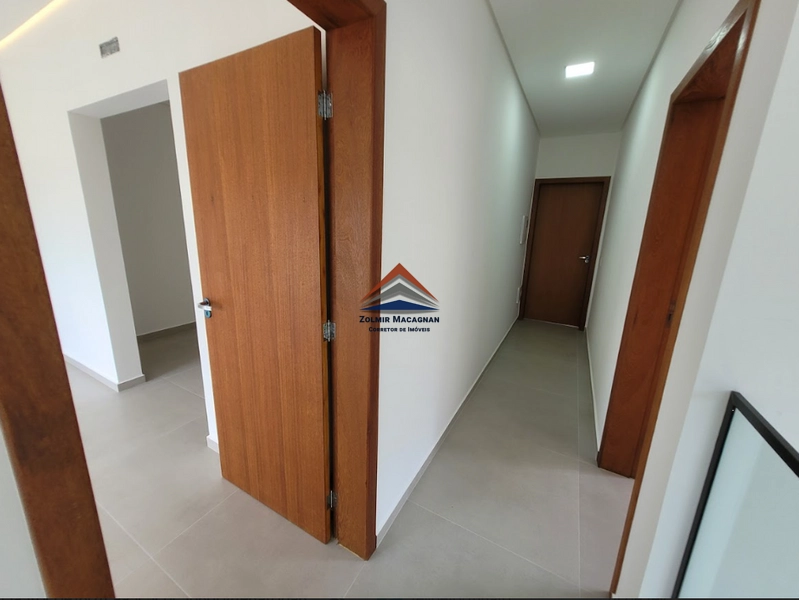 Linda Casa 4 Dormitórios a Venda no Norte da Ilha em Florianópolis SC: 16ª foto da galeria de imagens do imóvel