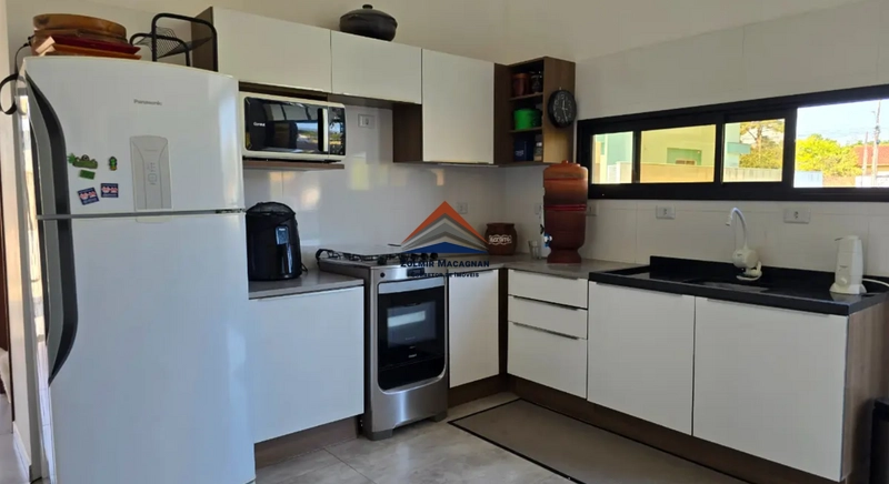 Casa Térrea 4 Dormitórios Em Condomínio À Vendaem Florianópolis: 7ª foto da galeria de imagens do imóvel