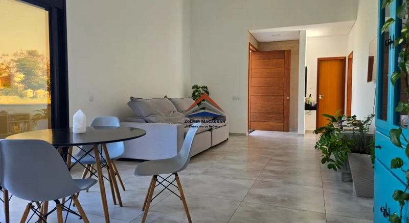 Casa Térrea 4 Dormitórios Em Condomínio À Vendaem Florianópolis: 10ª foto da galeria de imagens do imóvel