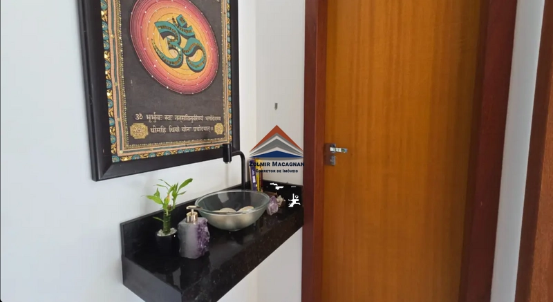 Casa Térrea 4 Dormitórios Em Condomínio À Vendaem Florianópolis: 5ª foto da galeria de imagens do imóvel