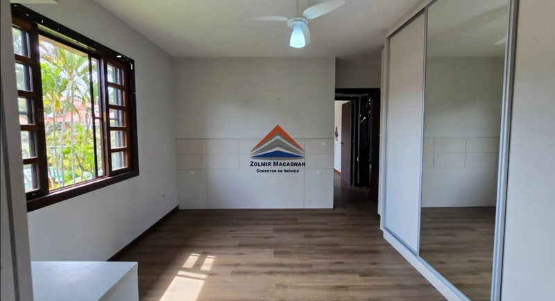 Casa Em Condomínio à Venda no Cacupé - Florianópolis: 5ª foto da galeria de imagens do imóvel