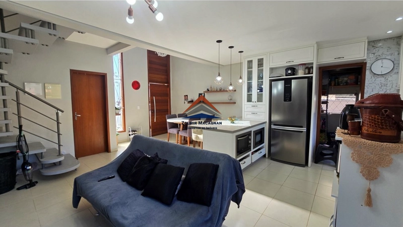 Sobrado 2 Dormitórios em Vargem do Bom Jesus - Florianópolis: 9ª foto da galeria de imagens do imóvel