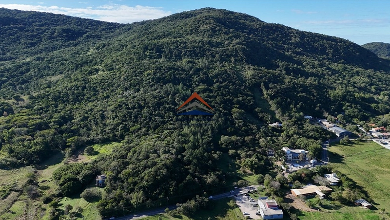 Terreno Amplo no Bairro Vargem Grande - Florianópolis: 2ª foto da galeria de imagens do imóvel