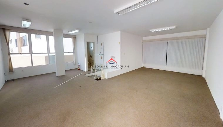 Excelente loja com 2 vagas de garagem à Venda no Bairro Trindade: 5ª foto da galeria de imagens do imóvel