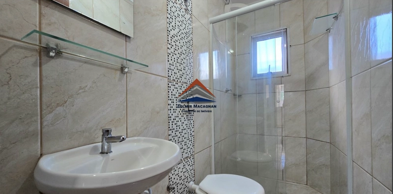 Prédio à Venda em Canasvierias - Florianópolis: 11ª foto da galeria de imagens do imóvel