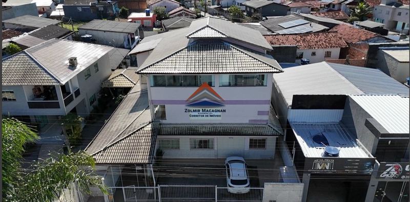 Prédio à Venda em Canasvierias - Florianópolis: 16ª foto da galeria de imagens do imóvel