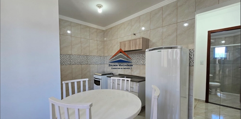 Prédio à Venda em Canasvierias - Florianópolis: 4ª foto da galeria de imagens do imóvel