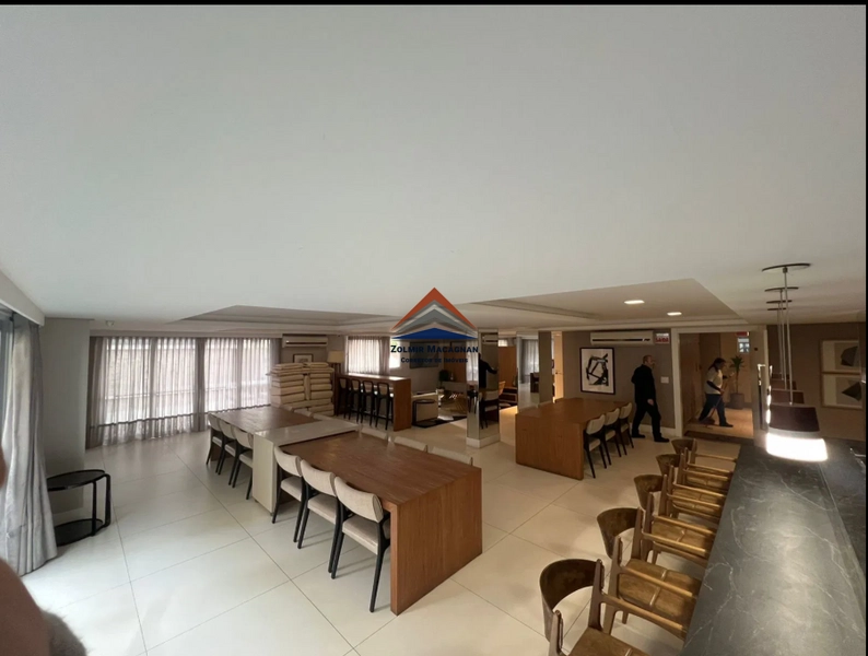 Apartamento Mobiliado no Centro de Florianópolis: 2ª foto da galeria de imagens do imóvel