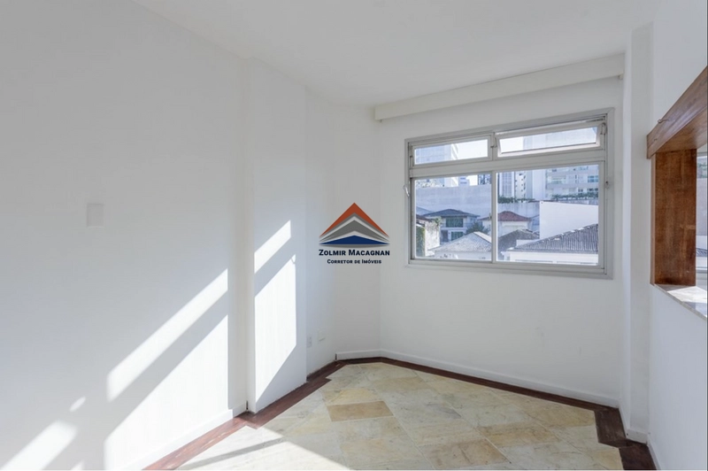 Apartamento 4 Dormnitórios no Centro de Florianópolis: 33ª foto da galeria de imagens do imóvel