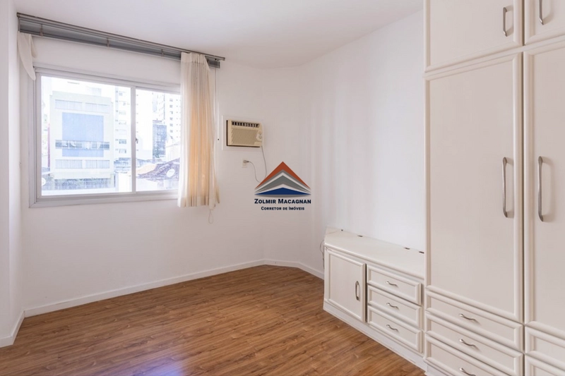 Apartamento 4 Dormnitórios no Centro de Florianópolis: 4ª foto da galeria de imagens do imóvel