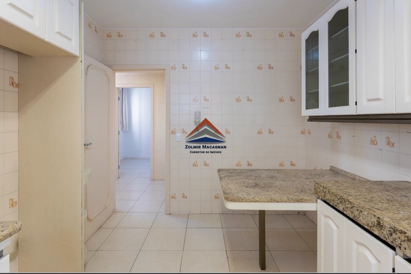 Apartamento 4 Dormnitórios no Centro de Florianópolis: 13ª foto da galeria de imagens do imóvel