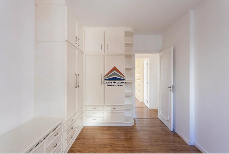 Apartamento 4 Dormnitórios no Centro de Florianópolis: 5ª foto da galeria de imagens do imóvel