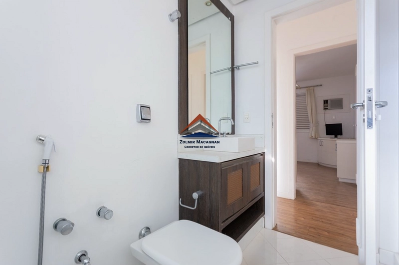 Apartamento 4 Dormnitórios no Centro de Florianópolis: 8ª foto da galeria de imagens do imóvel