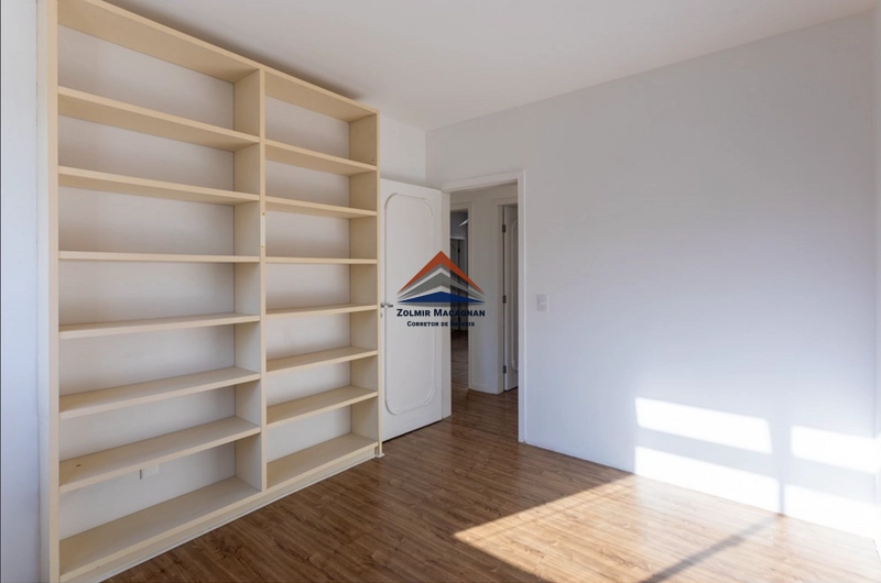 Apartamento 4 Dormnitórios no Centro de Florianópolis: 3ª foto da galeria de imagens do imóvel