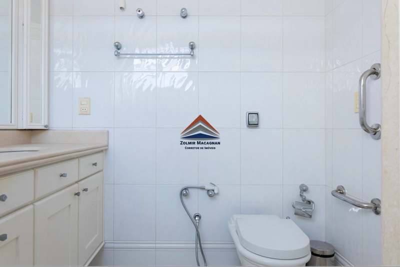 Apartamento 4 Dormnitórios no Centro de Florianópolis: 42ª foto da galeria de imagens do imóvel