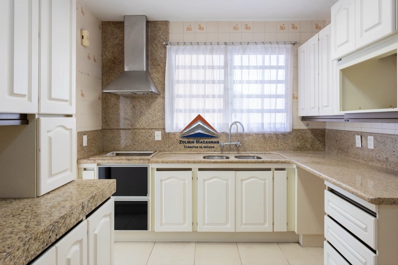 Apartamento 4 Dormnitórios no Centro de Florianópolis: 9ª foto da galeria de imagens do imóvel