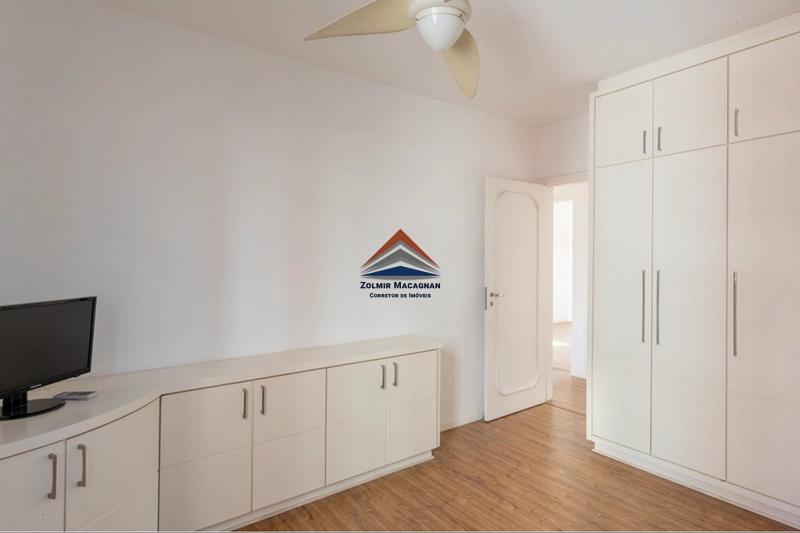 Apartamento 4 Dormnitórios no Centro de Florianópolis: 45ª foto da galeria de imagens do imóvel