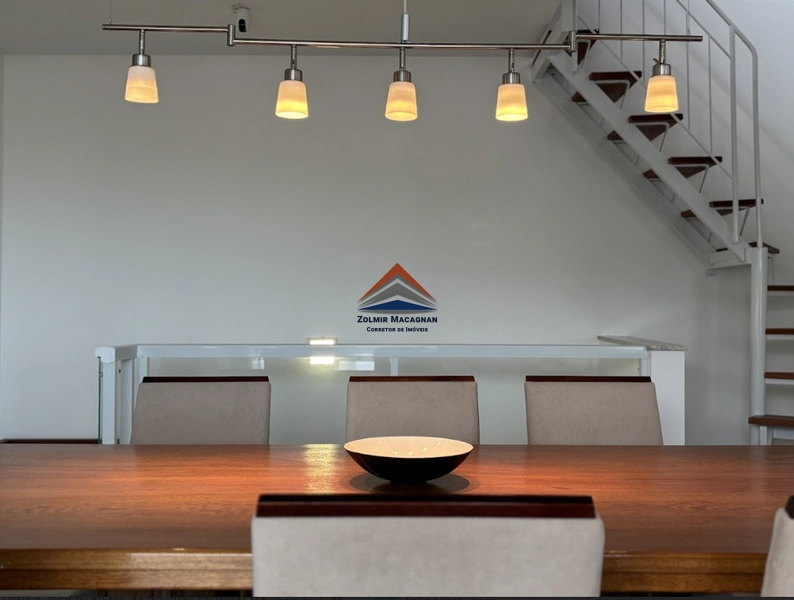 Casa 3 Suítes Com Vista Para o Mar a Venda em Sambaqui - Florianópolis: 25ª foto da galeria de imagens do imóvel