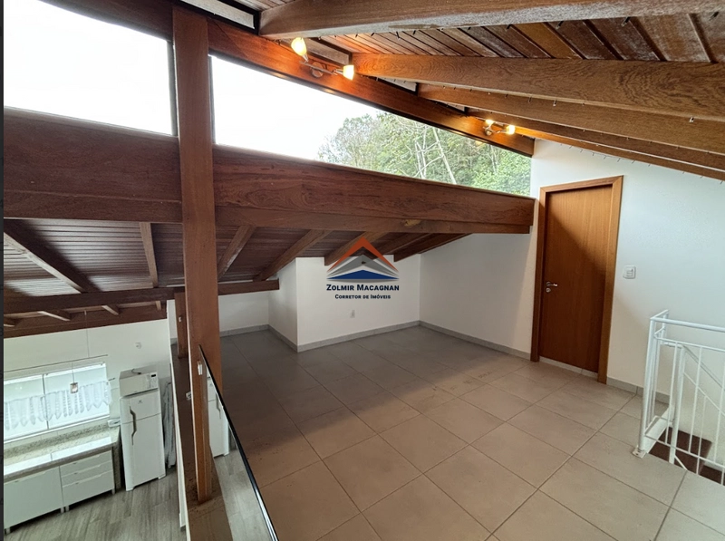 Casa 3 Suítes Com Vista Para o Mar a Venda em Sambaqui - Florianópolis: 48ª foto da galeria de imagens do imóvel