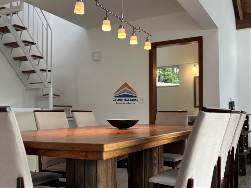 Casa 3 Suítes Com Vista Para o Mar a Venda em Sambaqui - Florianópolis: 21ª foto da galeria de imagens do imóvel