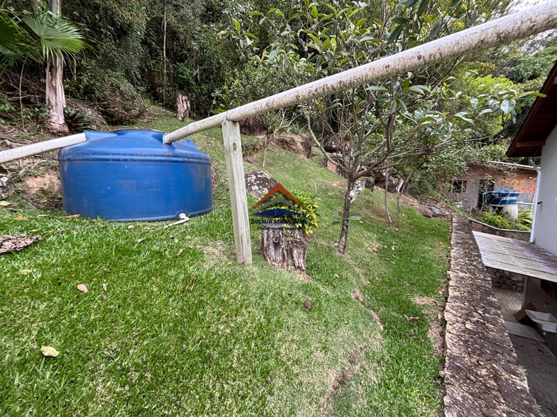 Casa 3 Suítes Com Vista Para o Mar a Venda em Sambaqui - Florianópolis: 38ª foto da galeria de imagens do imóvel