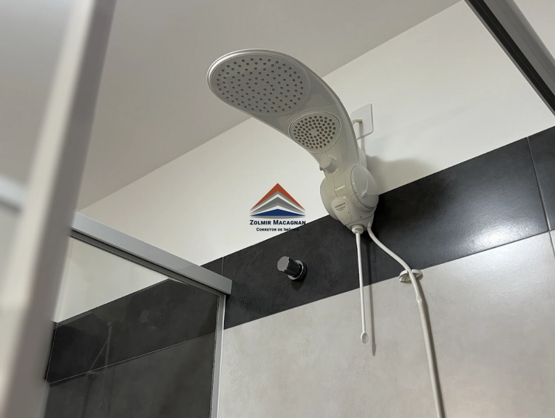 Casa 3 Suítes Com Vista Para o Mar a Venda em Sambaqui - Florianópolis: 10ª foto da galeria de imagens do imóvel