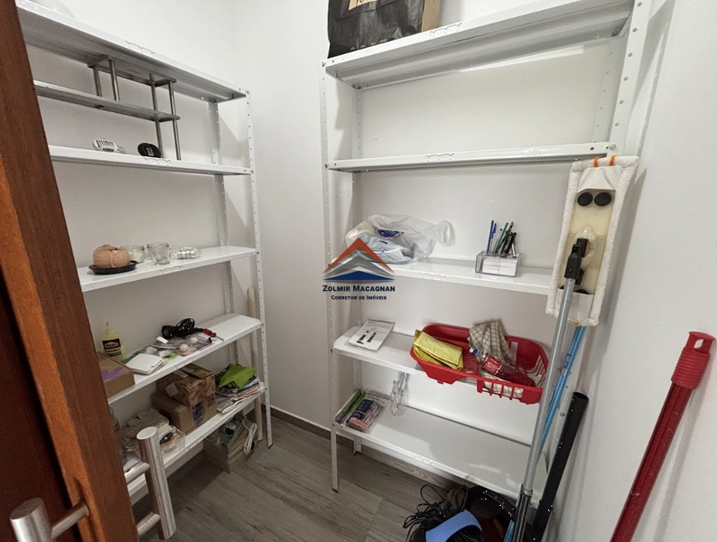 Casa 3 Suítes Com Vista Para o Mar a Venda em Sambaqui - Florianópolis: 16ª foto da galeria de imagens do imóvel