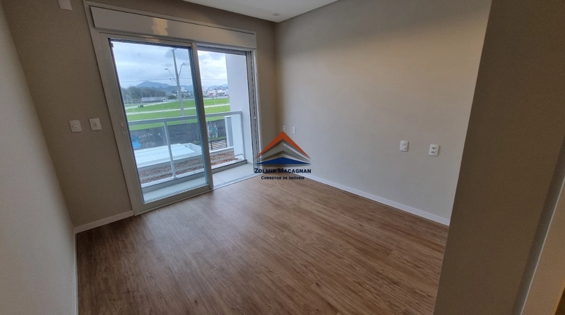 Casa 3 Dormitórios à Venda  à 300 metros da praia do Campeche: 18ª foto da galeria de imagens do imóvel