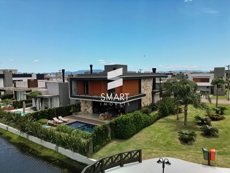 Sobrado de Alto Padrão à Beira do Lago no Sea Coast – Exclusividade, Design e Sofisticação!: 27ª foto da galeria de imagens do imóvel