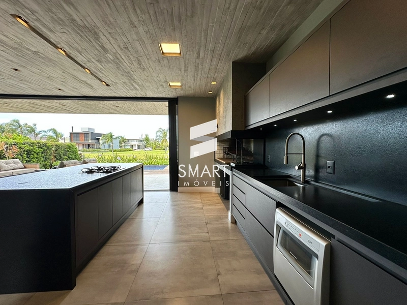 Sobrado de Alto Padrão à Beira do Lago no Sea Coast – Exclusividade, Design e Sofisticação!: 23ª foto da galeria de imagens do imóvel