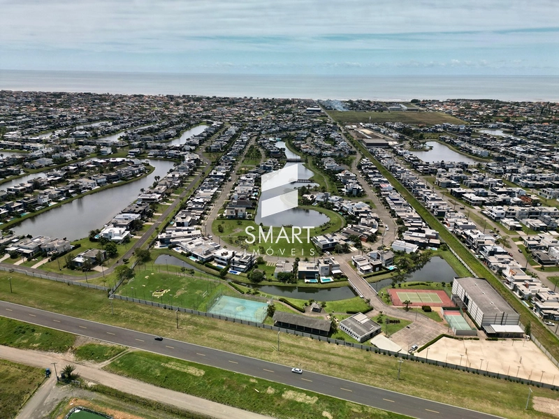 Sobrado de Alto Padrão à Beira do Lago no Sea Coast – Exclusividade, Design e Sofisticação!: 30ª foto da galeria de imagens do imóvel