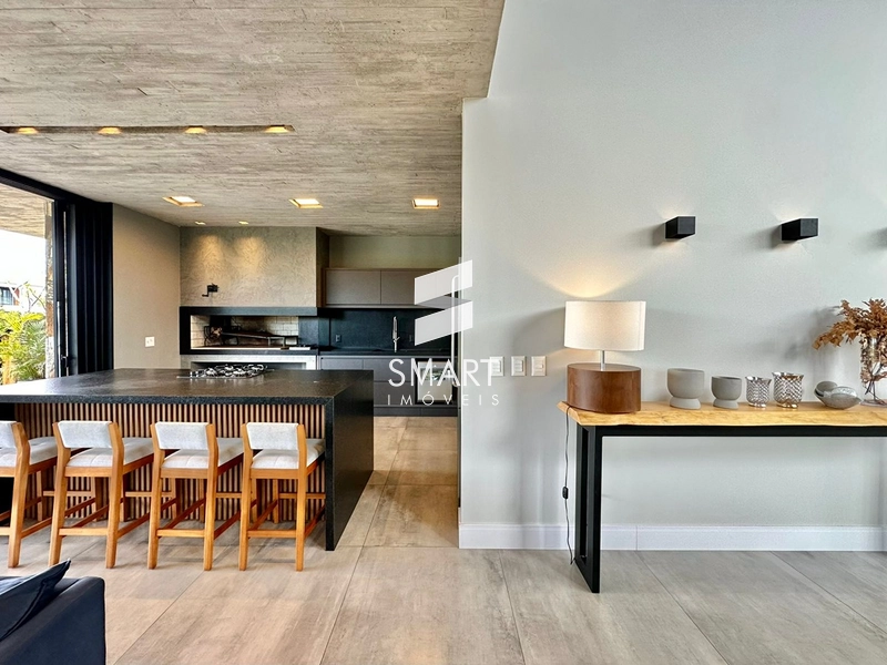 Sobrado de Alto Padrão à Beira do Lago no Sea Coast – Exclusividade, Design e Sofisticação!: 14ª foto da galeria de imagens do imóvel