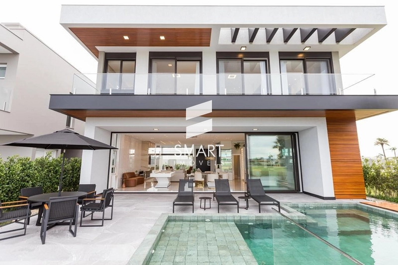 Belíssima casa à venda no Condomínio Sense em Xangri-Lá: 2ª foto da galeria de imagens do imóvel