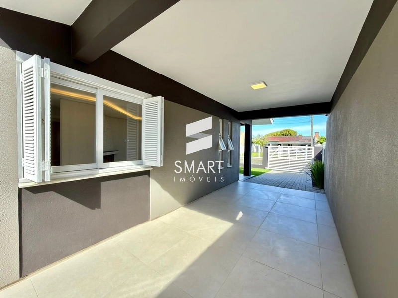 Casa Térrea Nova no Centro de Xangri-Lá | Frente Leste e Amplo Pátio: 15ª foto da galeria de imagens do imóvel