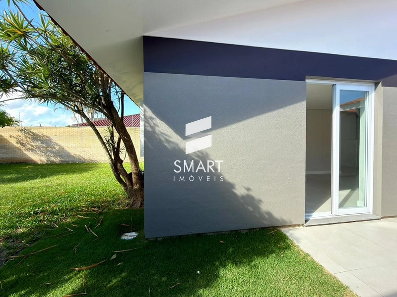 Casa Térrea Nova no Centro de Xangri-Lá | Frente Leste e Amplo Pátio: 13ª foto da galeria de imagens do imóvel