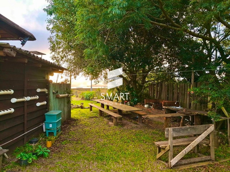 UM REFÚGIO ÚNICO À BEIRA DA LAGOA: LUXO, NATUREZA E PRIVACIDADE EM UM SÓ LUGAR: 10ª foto da galeria de imagens do imóvel