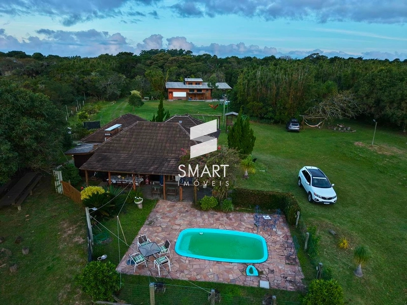 UM REFÚGIO ÚNICO À BEIRA DA LAGOA: LUXO, NATUREZA E PRIVACIDADE EM UM SÓ LUGAR: 4ª foto da galeria de imagens do imóvel