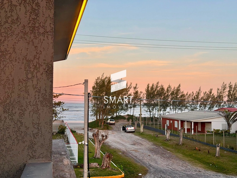 ACORDE TODOS OS DIAS A UMA QUADRA DO MAR: 40ª foto da galeria de imagens do imóvel