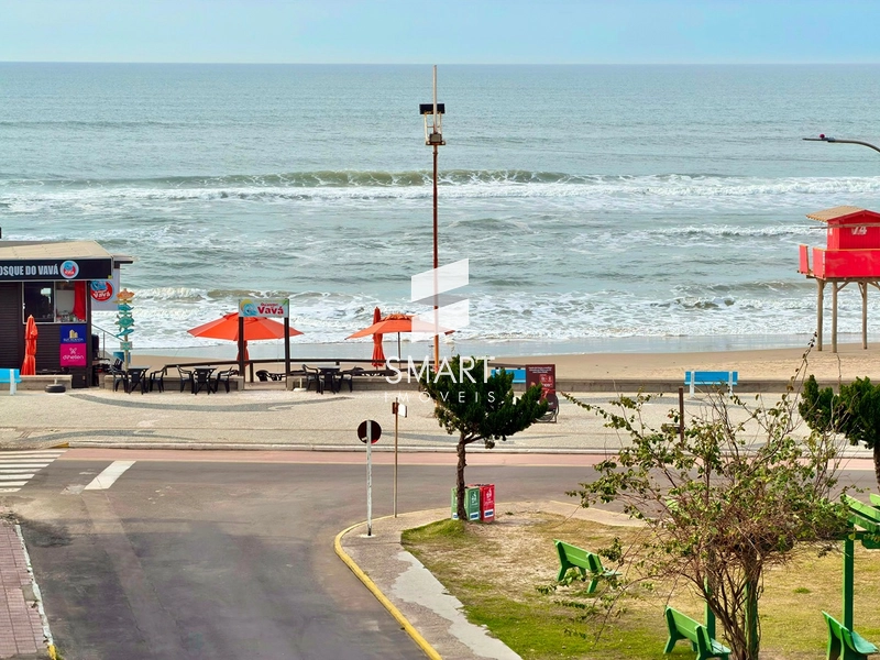 Apartamento Frente Mar com Sacada e Vista Incrível em Capão da Canoa: 2ª foto da galeria de imagens do imóvel