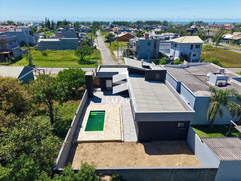 Casa 03 dormitórios à venda em Capão da Canoa!: 2ª foto da galeria de imagens do imóvel