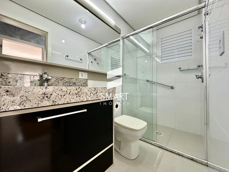  Sofisticação e Conforto a 1 Quadra do Mar! – Edifício Celebretty: 18ª foto da galeria de imagens do imóvel