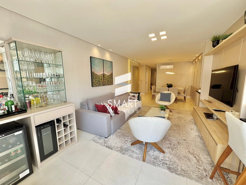 Exclusividade e Sofisticação no Antonio Daltoé – 3 Suítes a Duas Quadras do Mar: 1ª foto da galeria de imagens do imóvel