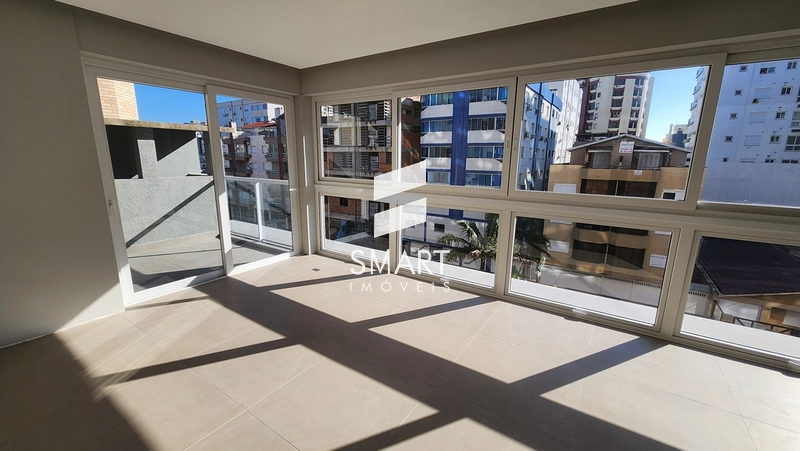 Apartamento de alto padrão com 3 dormitórios em Capão da Canoa: 1ª foto da galeria de imagens do imóvel